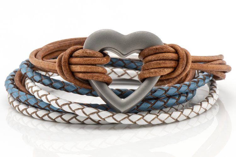 Blue, White and Brown Heart Leather Ashes Bracelet with Urn Clasp