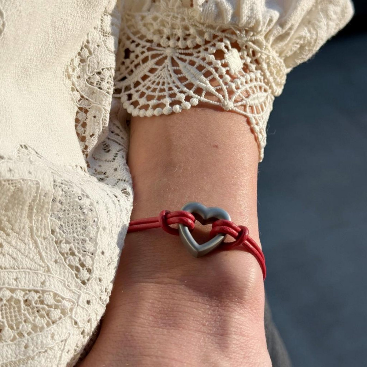 Pet Memorial Ashes Bracelet, Candy Heart Leather, photo 2 of 14