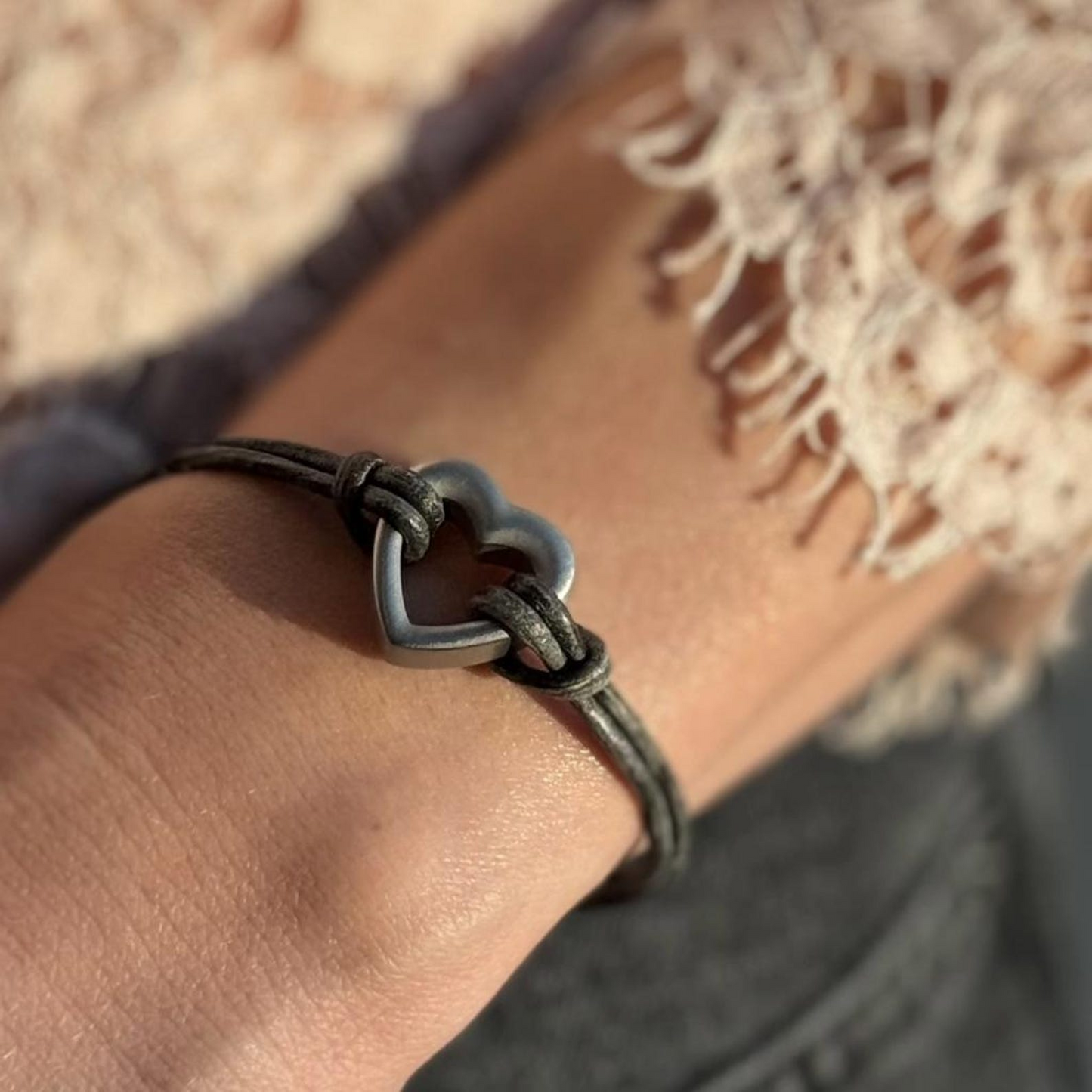 Metallic Black Heart Memorial Bracelet: Personalised Pet Ashes Urn Jewellery