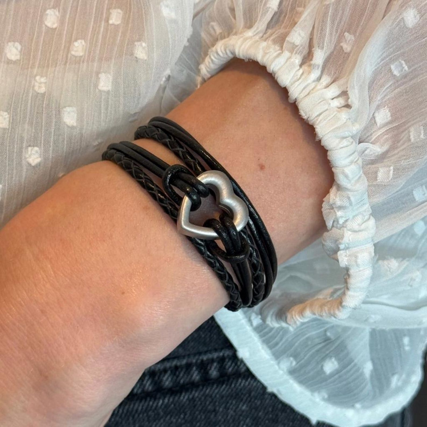 Black Custom Pet Memorial Heart Wrap Bracelet: Ashes Urn Jewellery, Sympathy Gift for Pet Loss