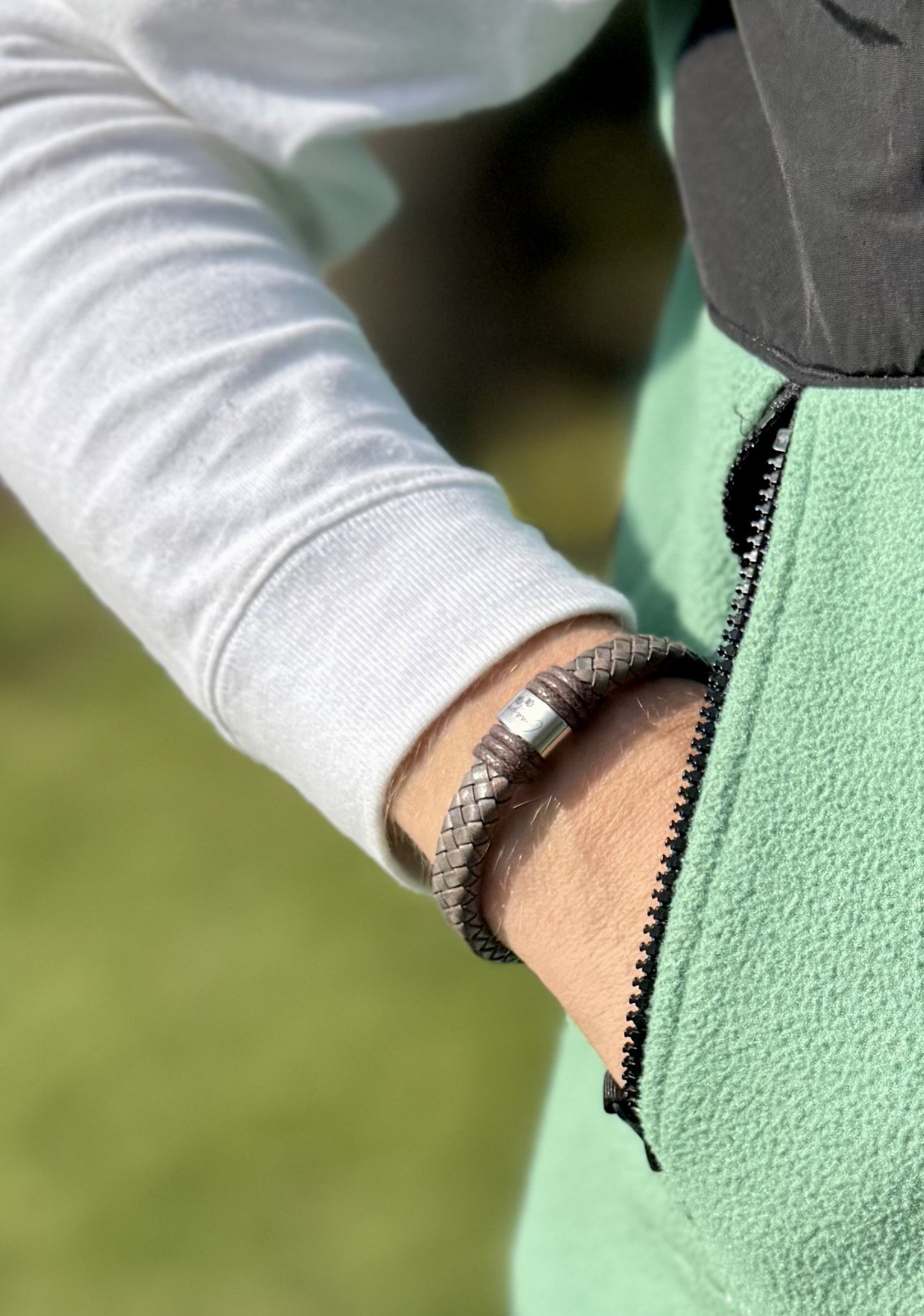 Vintage Grey Urn Clasp Bracelet for Ashes